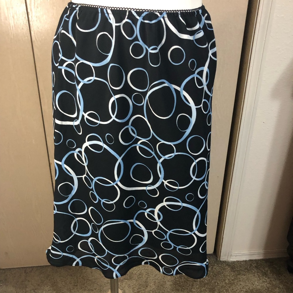 Knee length skirt